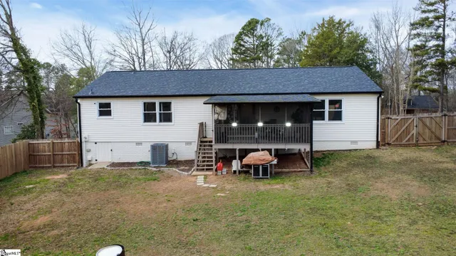 $399,900 | 123 Graystone Drive, Moore, SC 29369