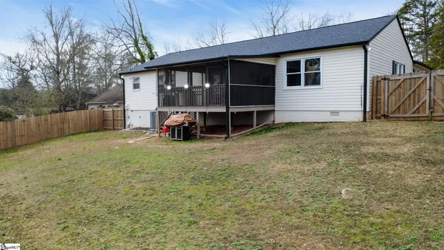 $399,900 | 123 Graystone Drive, Moore, SC 29369