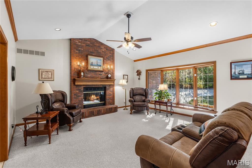 16 York Lane Villa Ridge, MO 63089 - Photo 2 of 28