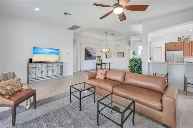 $538,850 | 14095 Mirror Court, Naples, FL 34114