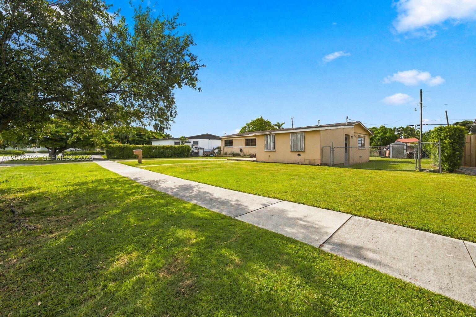 9500 Cutler Ridge Drive Cutler Bay, FL 33157 - Photo 9 of 45 Gallery Image 9