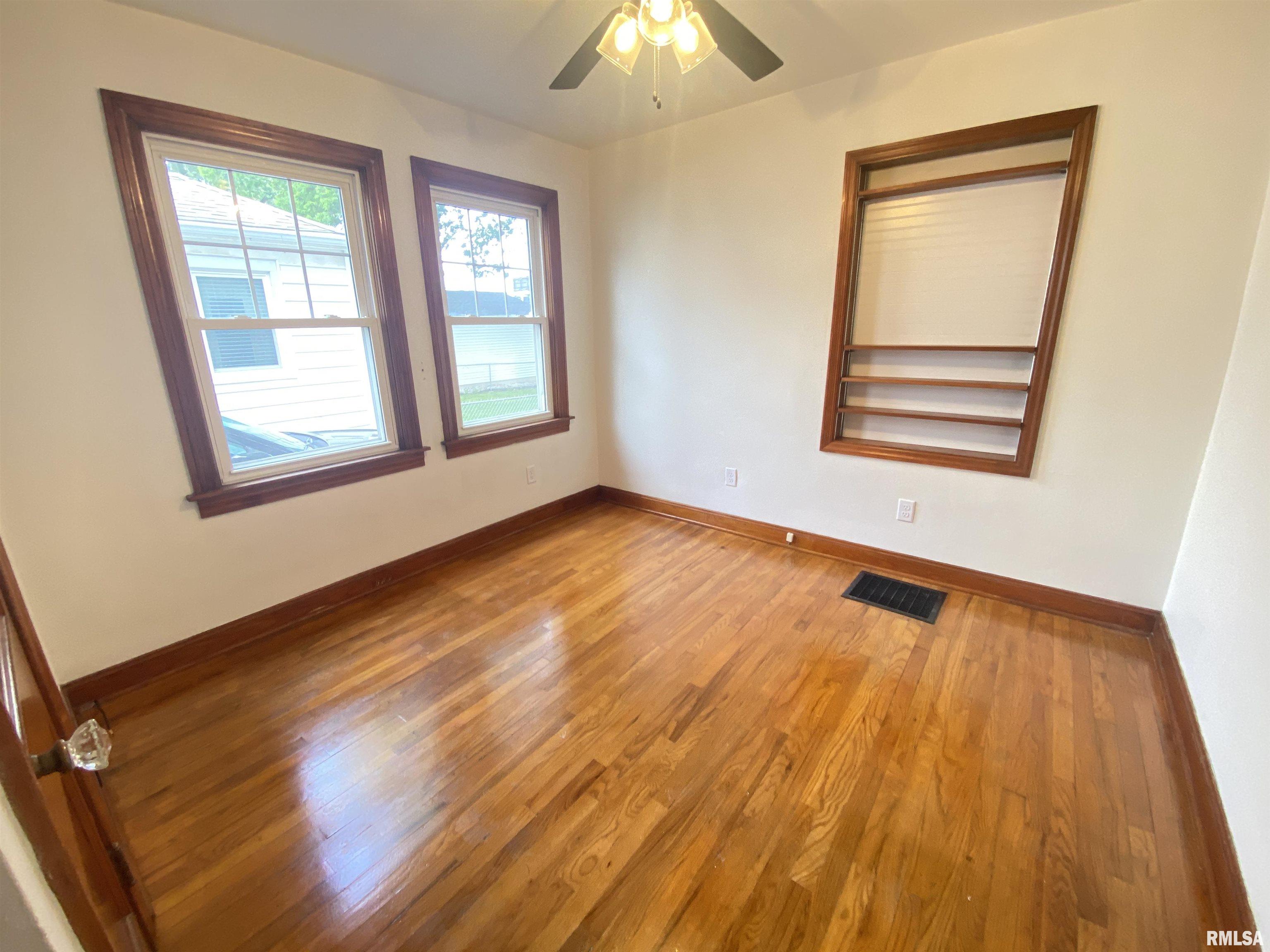3236 South 5th Street Springfield, IL 62703 - Photo 11 of 27