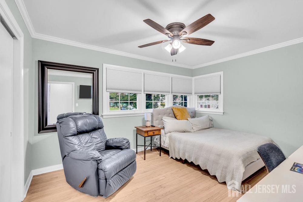 110 Springcrest Drive Hightstown, NJ 08520 - Photo 17 of 44 a living room with furniture and a large window