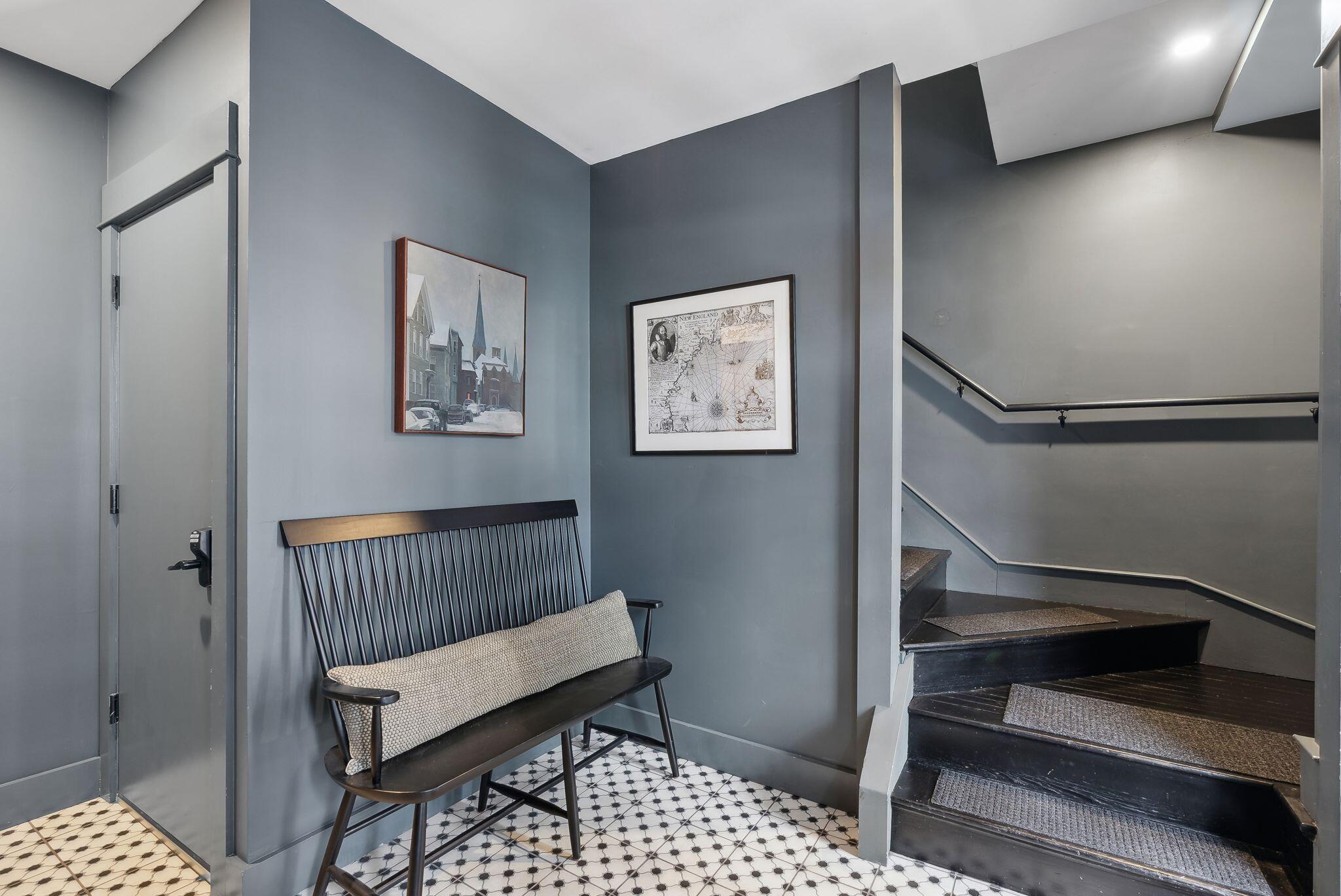 60 Munjoy Street, Unit 2 Portland, ME 04101 - Photo 5 of 46 Entry