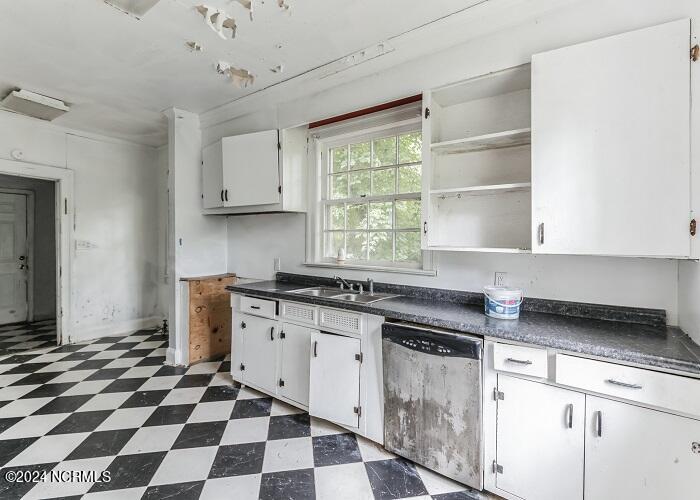 711 Trinity Drive West Wilson, NC 27893 - Photo 11 of 23 10