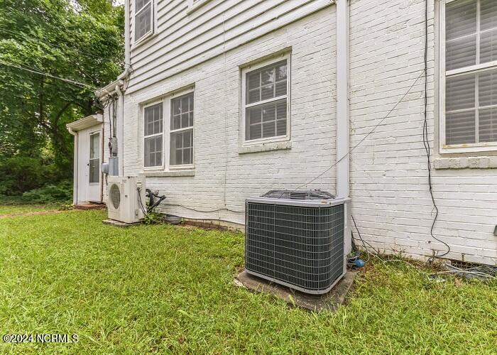 711 Trinity Drive West Wilson, NC 27893 - Photo 6 of 23 5