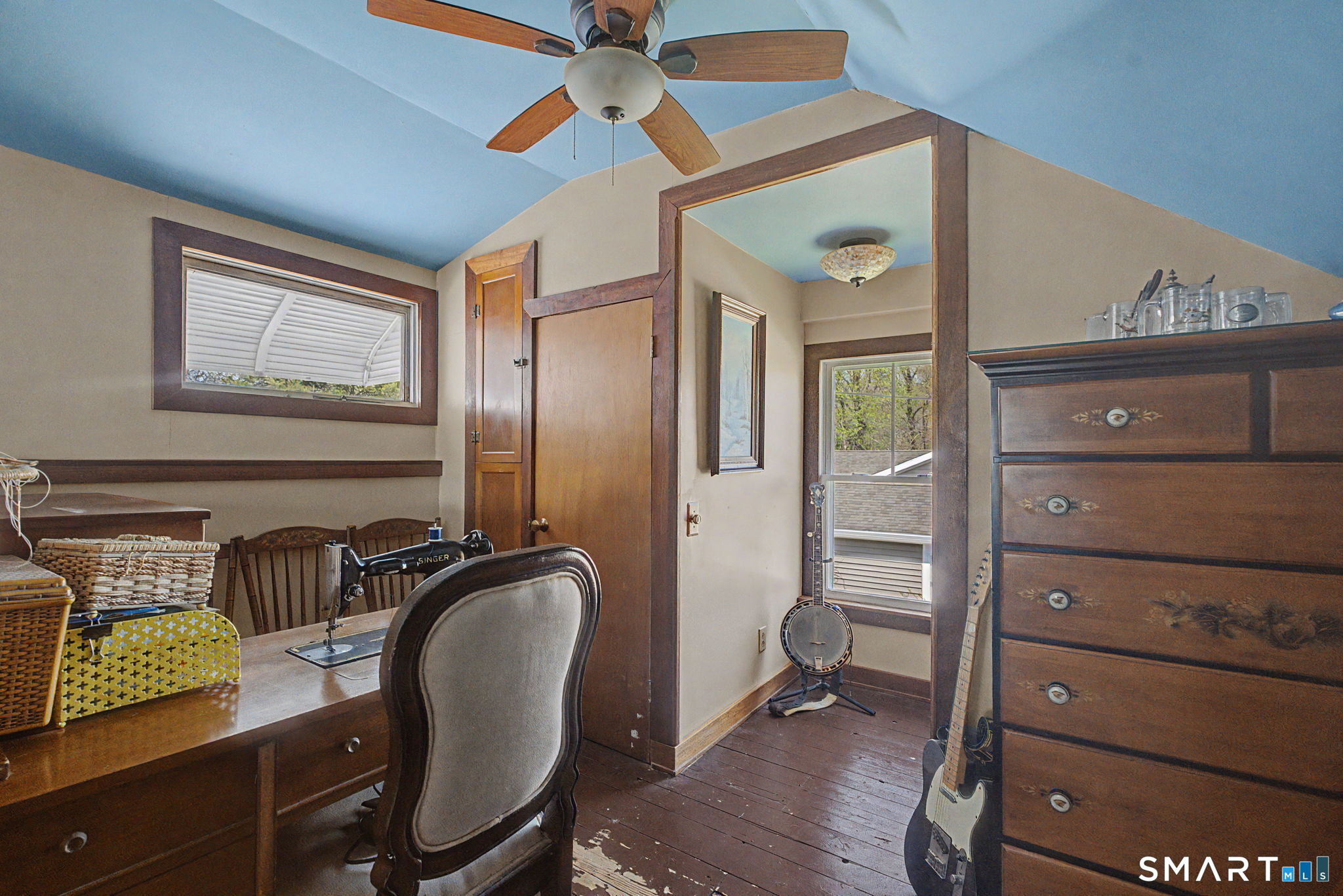 57 Grove Street Clinton, CT 06413 - Photo 20 of 38