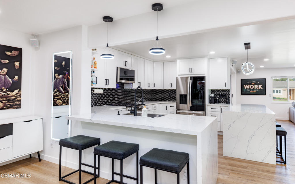 3055 Amarillo Avenue Simi Valley, CA 93063 - Photo 11 of 47