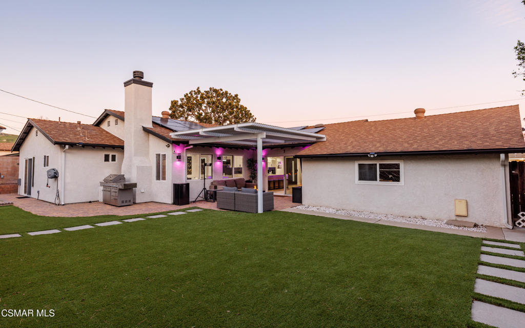 3055 Amarillo Avenue Simi Valley, CA 93063 - Photo 35 of 47