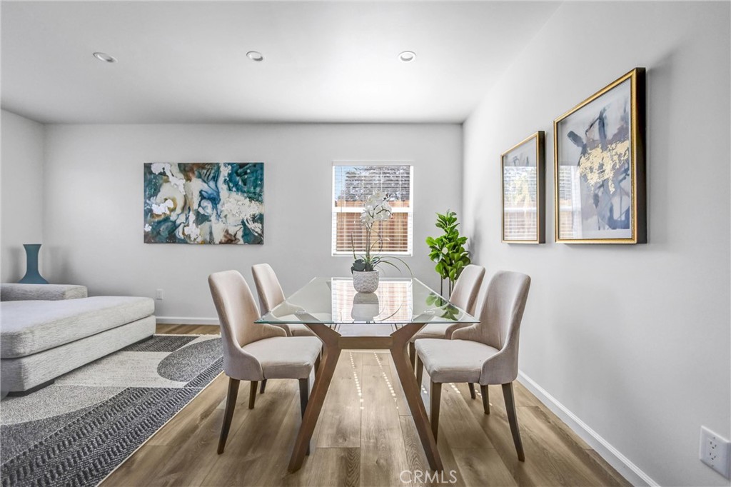 1925 Lundy Avenue Pasadena, CA 91104 - Photo 30 of 47 a view of a livingroom with furniture and window