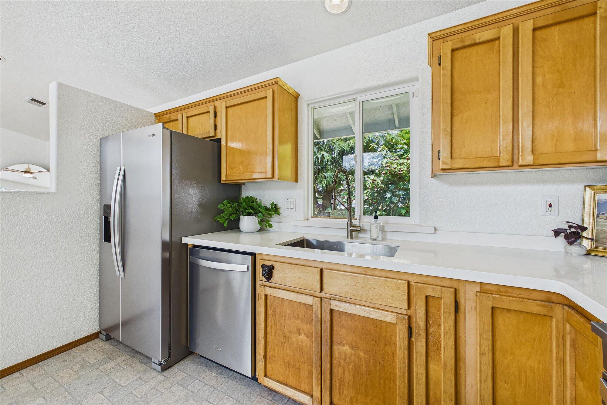 10 Long Street Eureka, CA 95501 - Photo 18 of 38