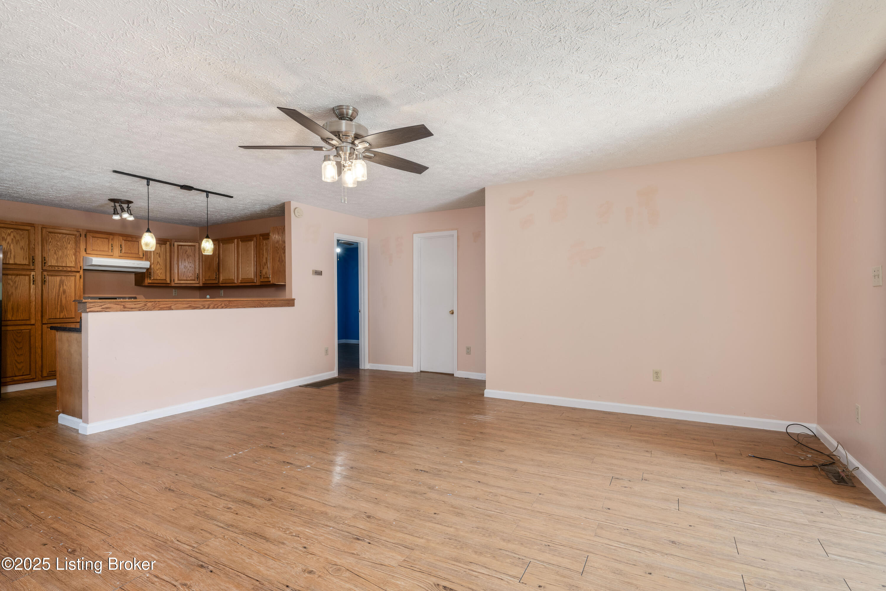 770 Hobbs Reesor Road Vine Grove, KY 40175 - Photo 8 of 46 DHI-110