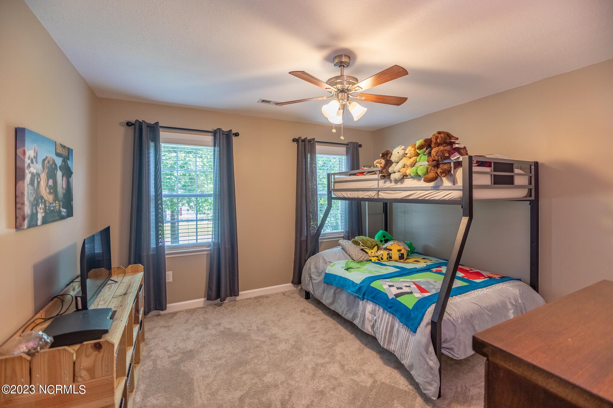 205 Willbarry Road Jacksonville, NC 28540 - Photo 19 of 49 205 WILLBARRY RD- 20