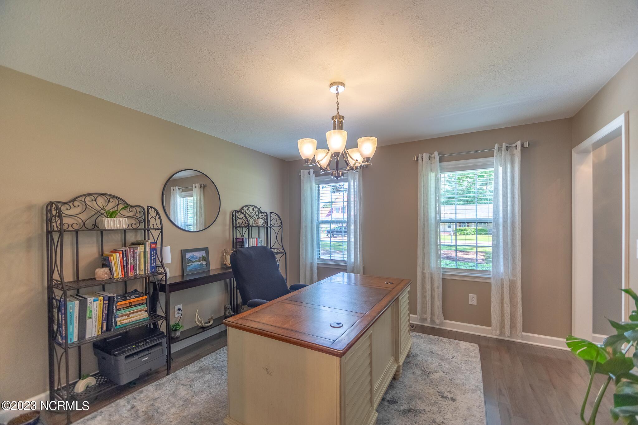 205 Willbarry Road Jacksonville, NC 28540 - Photo 9 of 49 205 WILLBARRY RD- 10