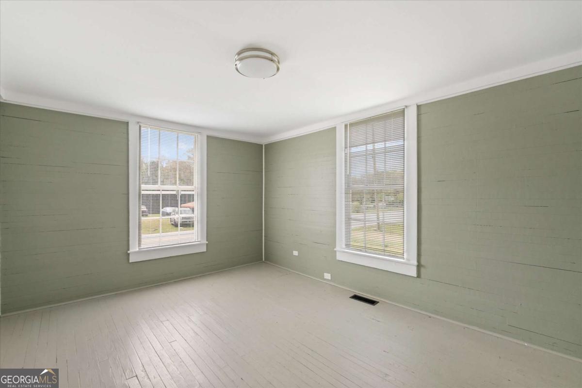 3608 Us Highway Buchanan, GA 30113 - Photo 29 of 50 a view of an empty room with a window