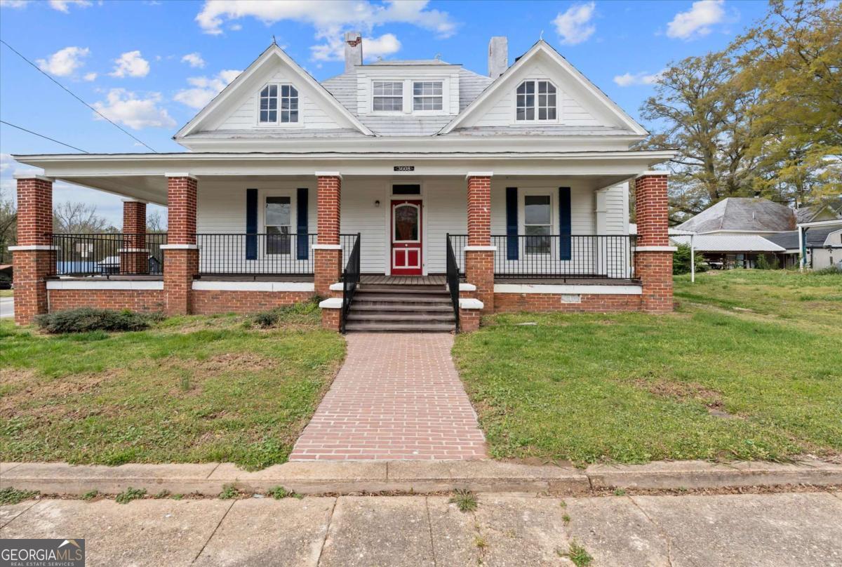 3608 Us Highway Buchanan, GA 30113 - Photo 43 of 51 front view of a house with a yard