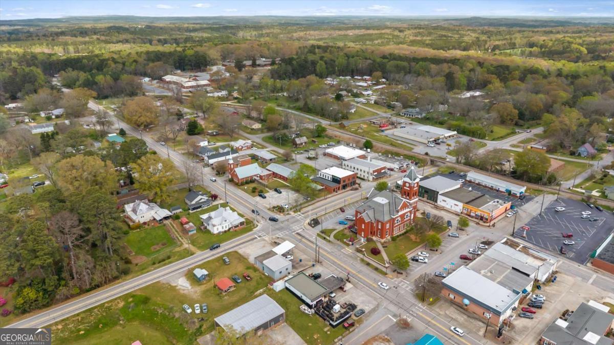 3608 Us Highway Buchanan, GA 30113 - Photo 47 of 51 an aerial view of residential building with parking space