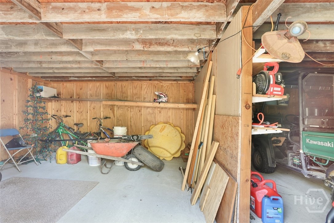205 Dekle Road South Register, GA 30452 - Photo 42 of 55 Inside She Shed