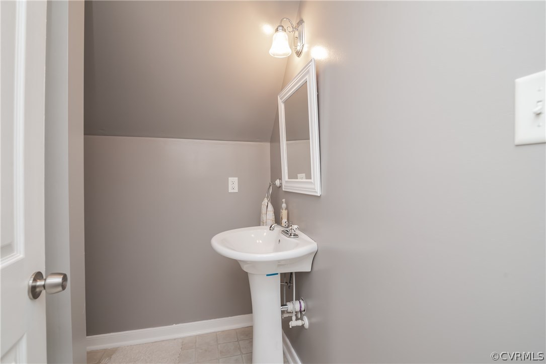 15913 Tri Gate Road Chester, VA 23831 - Photo 20 of 27