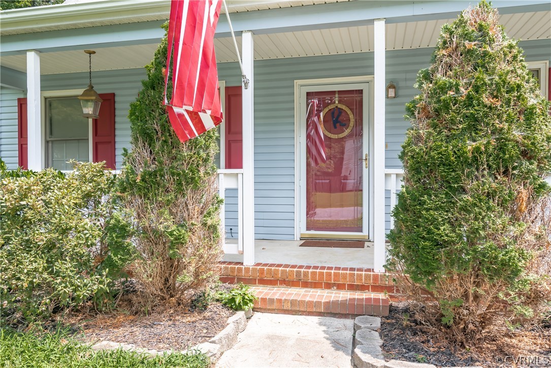 15913 Tri Gate Road Chester, VA 23831 - Photo 4 of 27