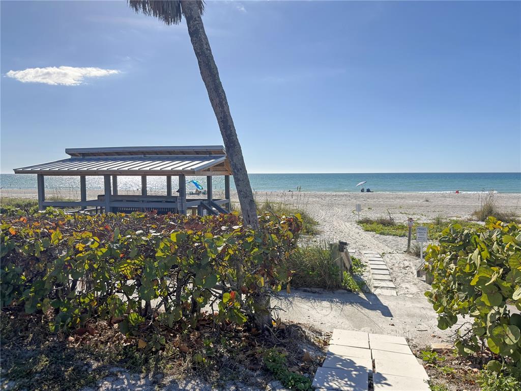 519 Rountree Drive Longboat Key, FL 34228 - Photo 86 of 88