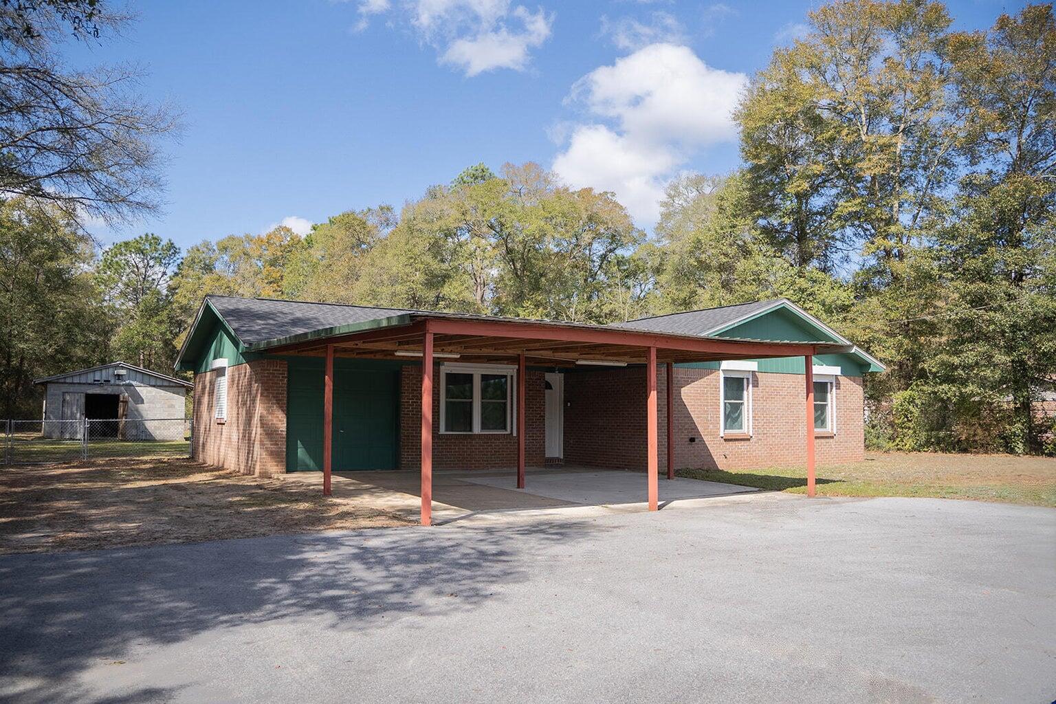 4868 Griffith Mill Road Holt, FL 32564 - Photo 1 of 35 20260306034824983697000000-o