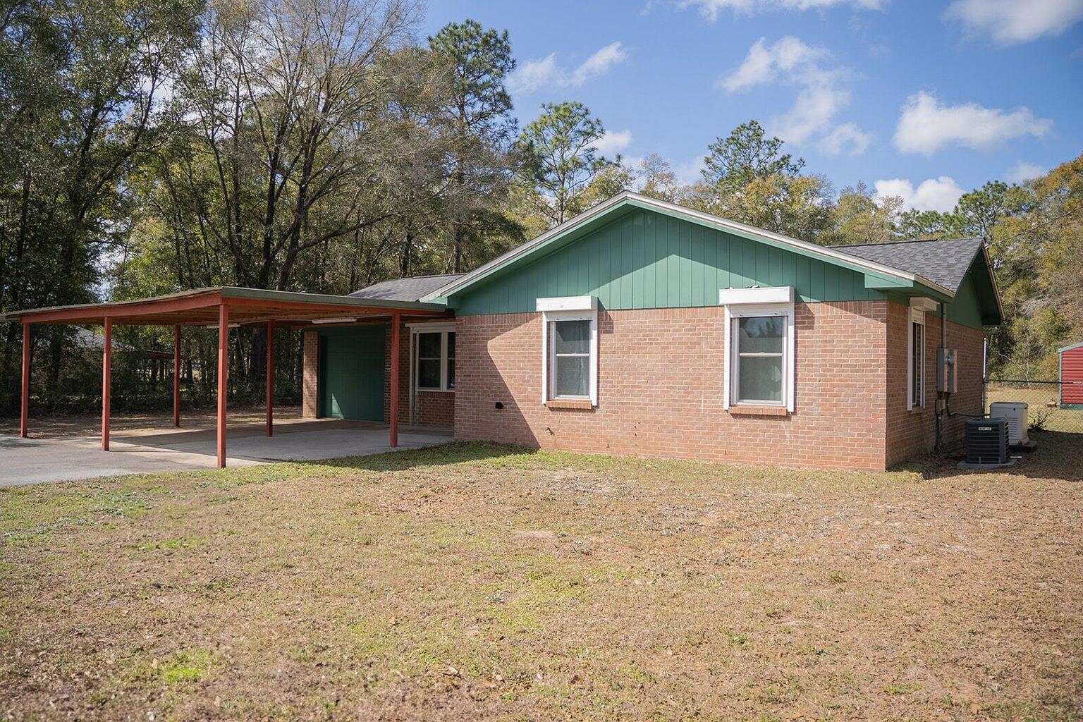 4868 Griffith Mill Road Holt, FL 32564 - Photo 13 of 35 20260306034914035572000000-o
