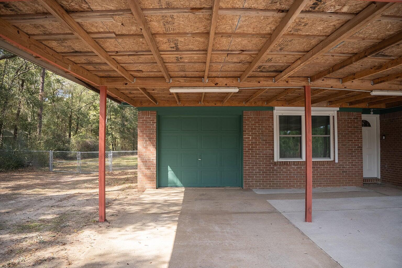 4868 Griffith Mill Road Holt, FL 32564 - Photo 2 of 35 20260306034848275170000000-o