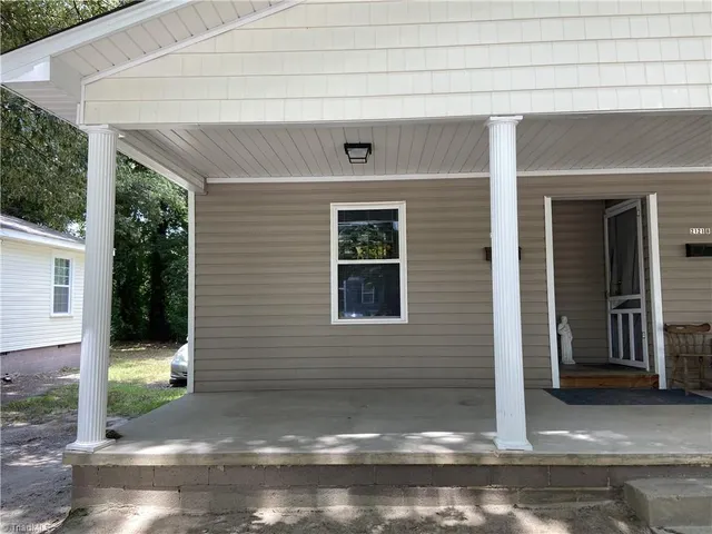 $595 | 2121 Byrd Street, Unit A, Greensboro, NC 27401