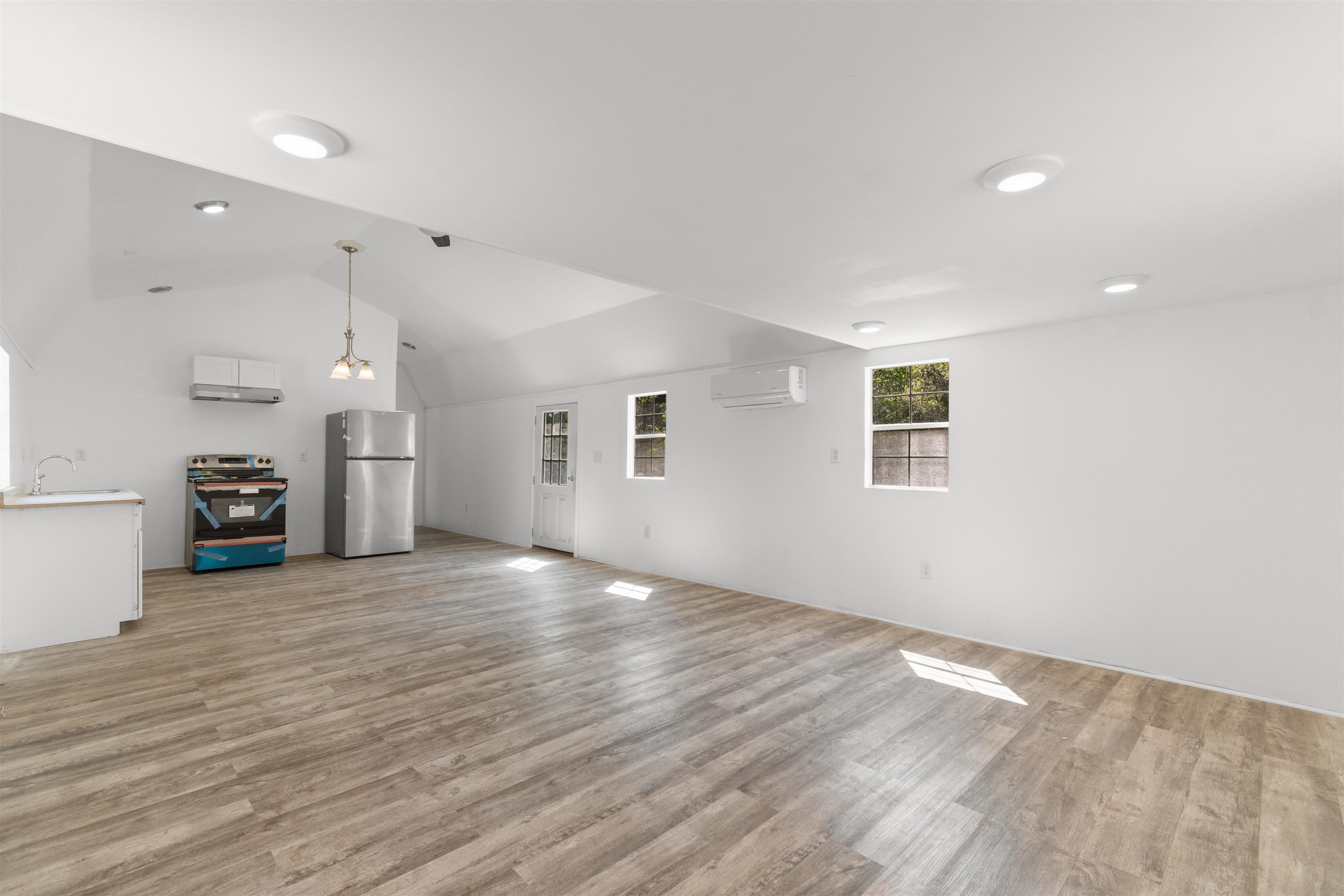 1991 Church Road Green Sea, SC 29545 - Photo 7 of 41