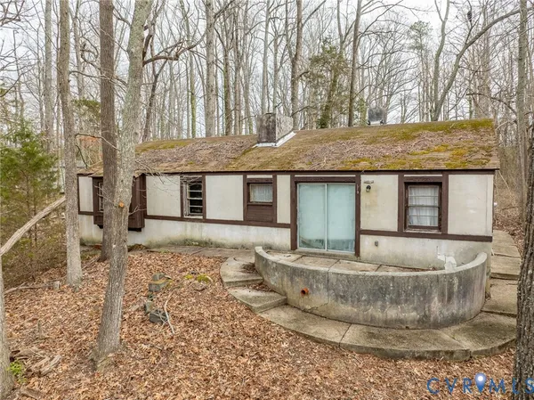 $195,000 | 598 Rocky Point Landing, Cobbs Creek, VA 23035