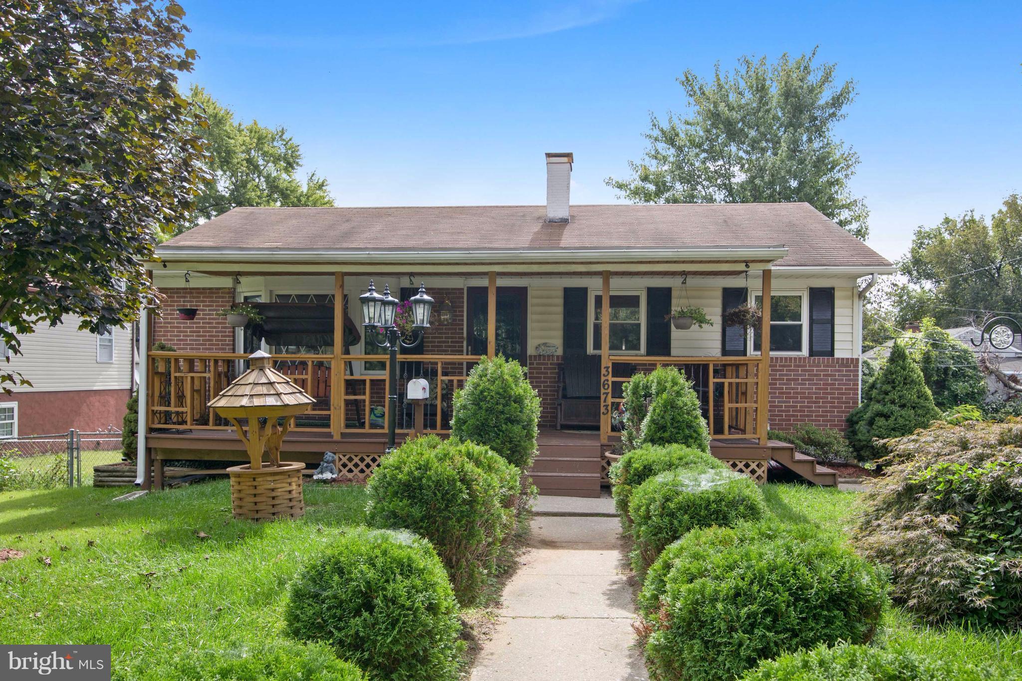 3673 Hineline Road Baltimore, MD 21229 - Photo 1 of 30 Exterior (Front)