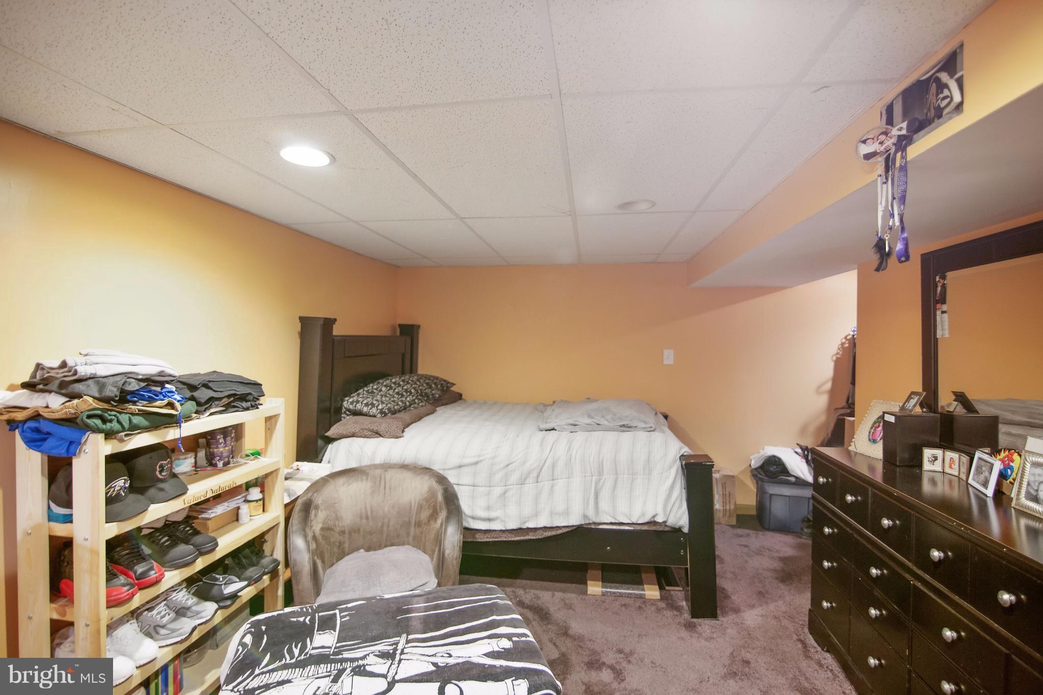 3673 Hineline Road Baltimore, MD 21229 - Photo 17 of 30 Bedroom