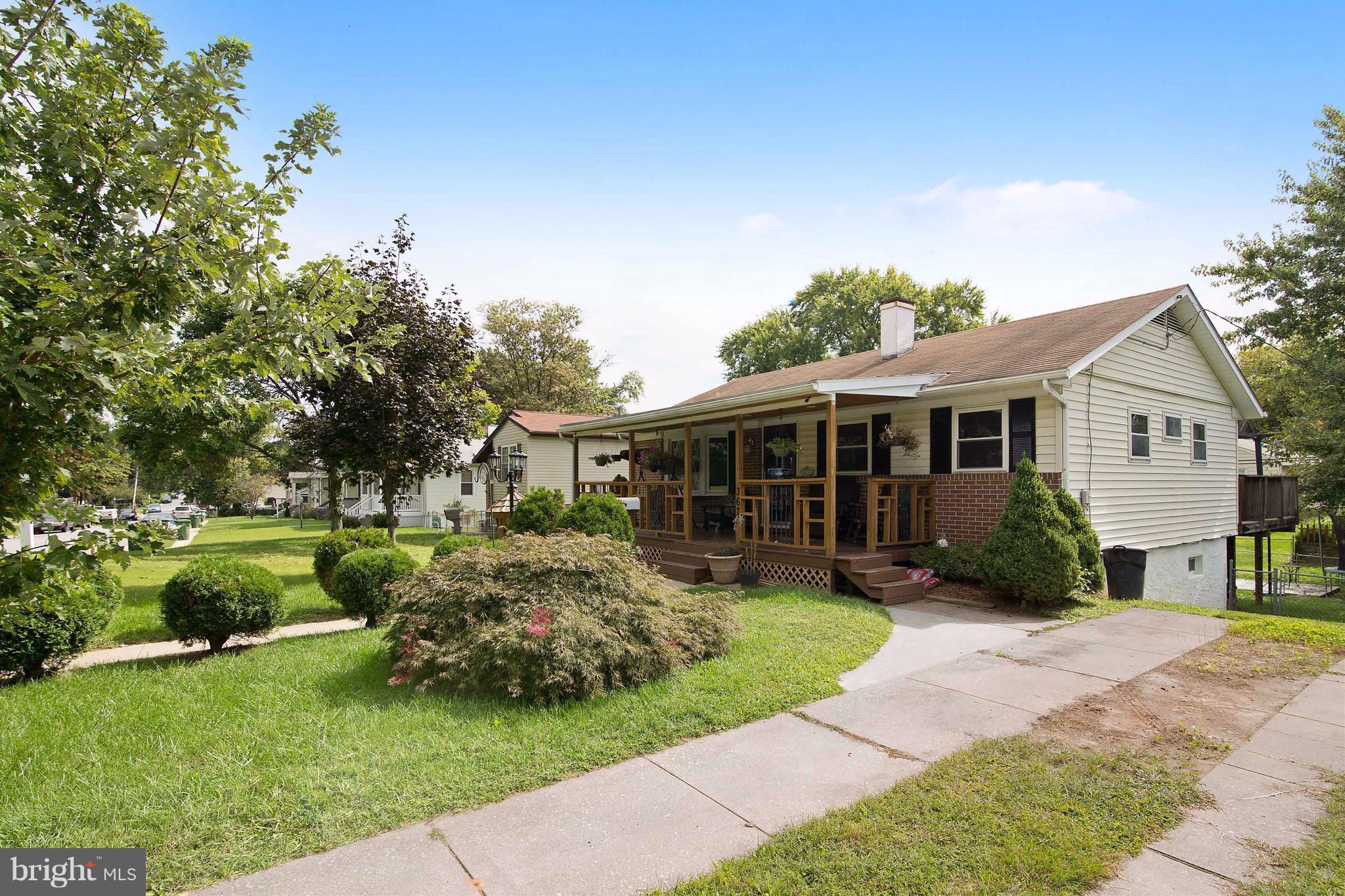 3673 Hineline Road Baltimore, MD 21229 - Photo 30 of 30 Exterior (Front)
