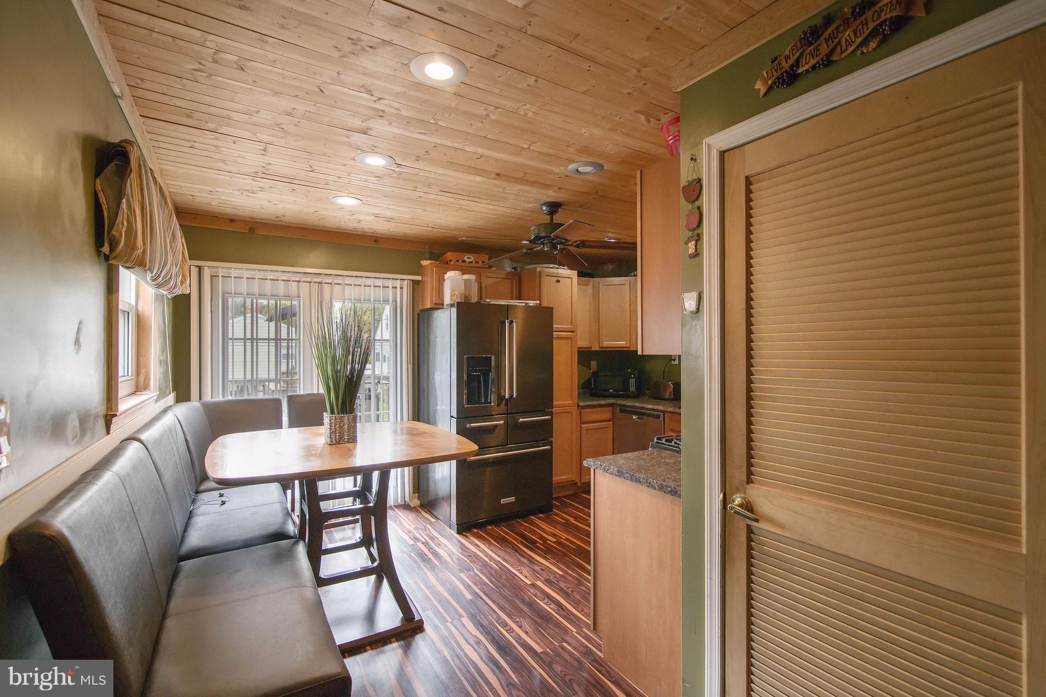3673 Hineline Road Baltimore, MD 21229 - Photo 6 of 30 Interior (General)