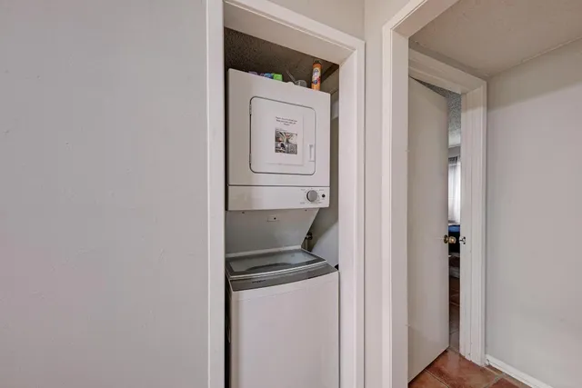 $1,250 | 803 West 28th Street, Unit 102, Austin, TX 78705