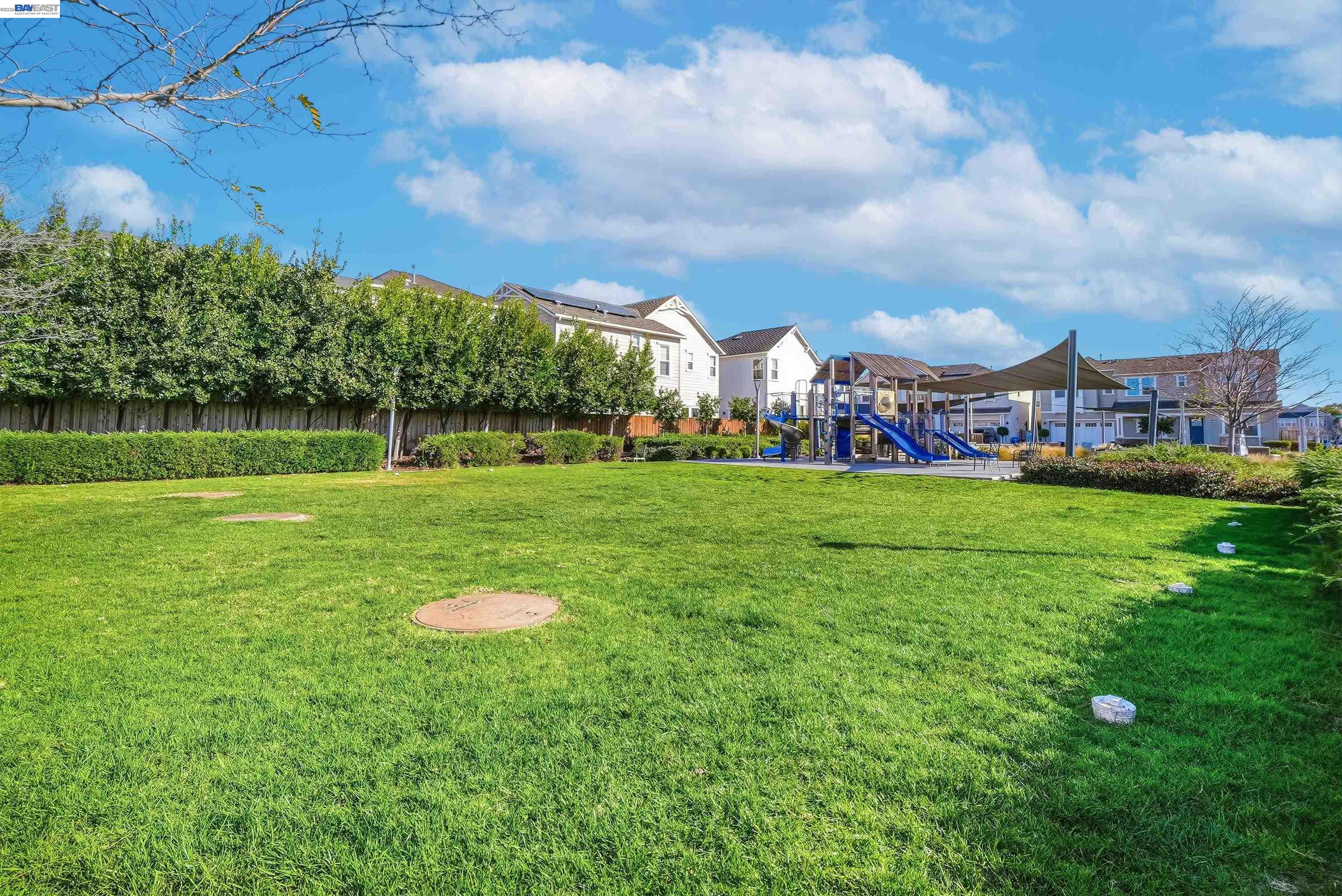 37645 Bay Crest Road Newark, CA 94560 - Photo 46 of 46 a view of a park with a house in the background