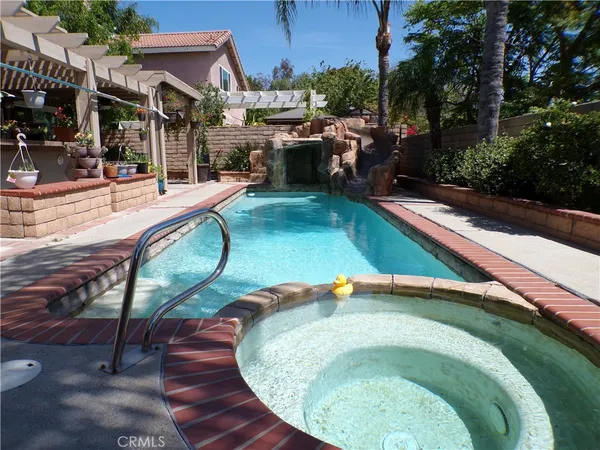 $802,500 | 1850 Breckenridge Circle, Corona, CA 92879