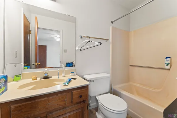 $115,000 | 1805 South Brightside View Drive, Unit D, Baton Rouge, LA 70820