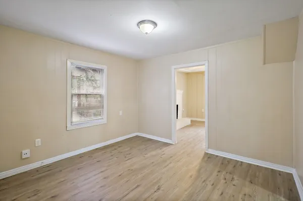 $1,500 | 946 Milam Street, Liberty, TX 77575