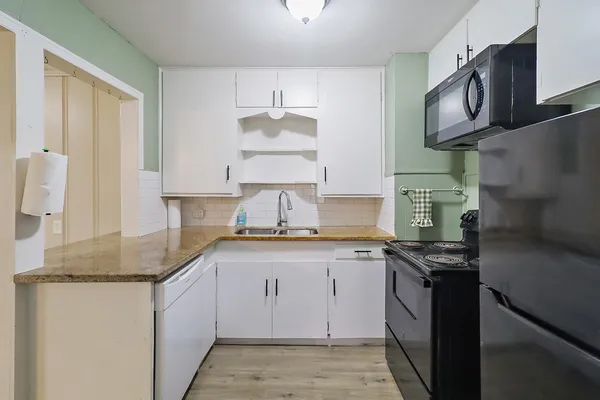 $1,500 | 946 Milam Street, Liberty, TX 77575