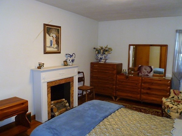 252 Springdale Road Westfield, MA 01085 - Photo 10 of 24 Gallery Image 10