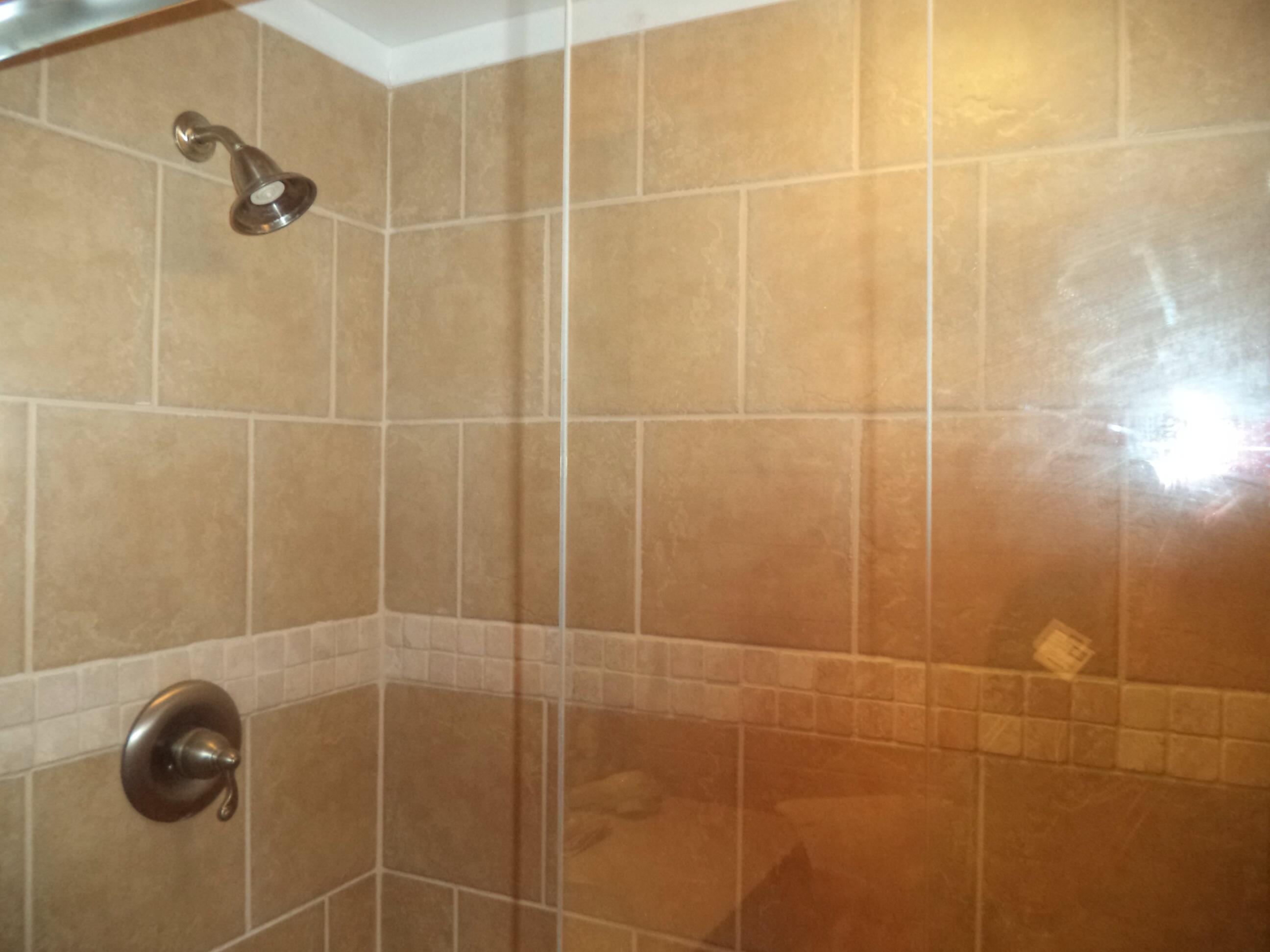 205 Kings Point Spring City, TN 37381 - Photo 21 of 38 image