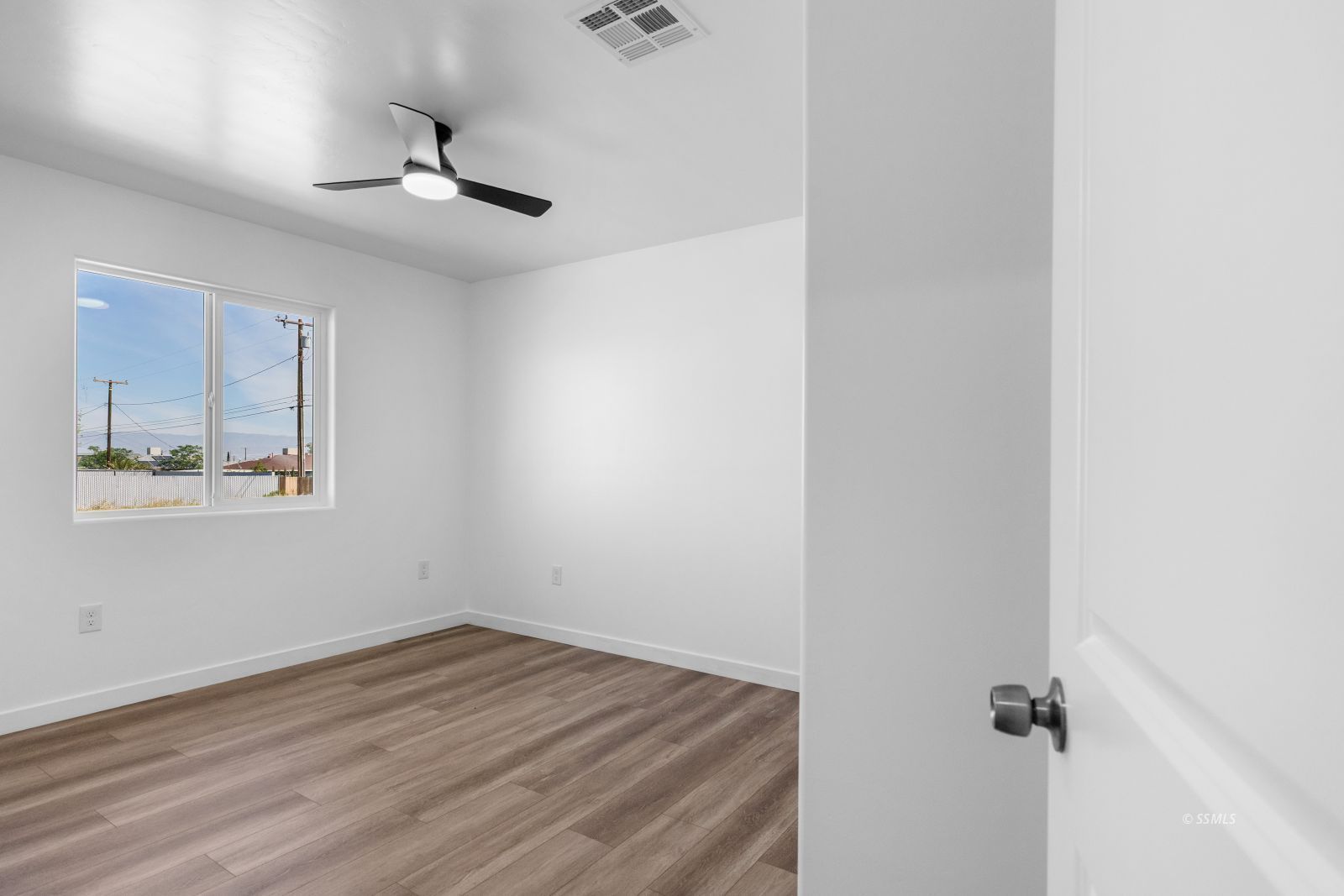 1216 South Sims Ridgecrest, CA 93555 - Photo 22 of 28