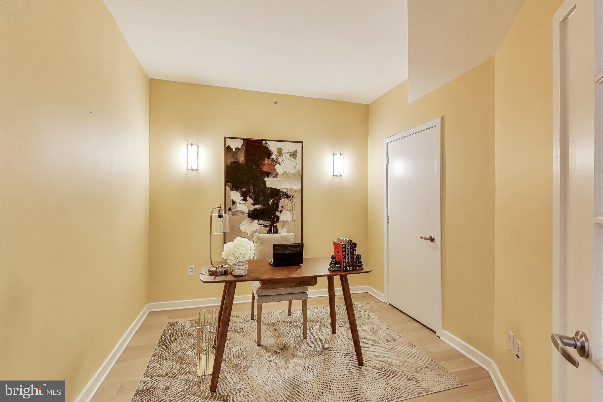 1300 13th Street Northwest, Unit 601 Washington, DC 20005 - Photo 18 of 35 3rd bedroom or office space with closet off entry