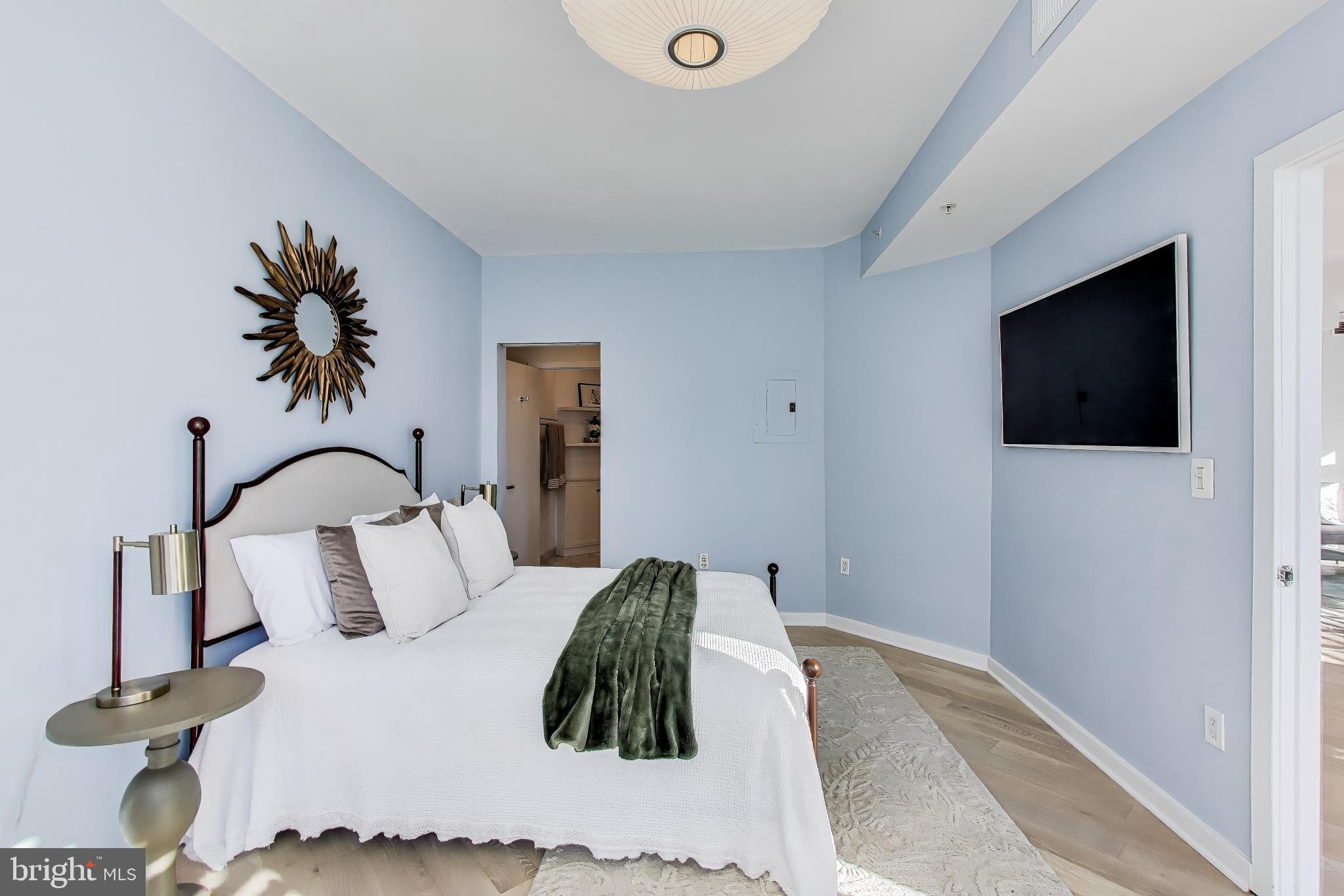 1300 13th Street Northwest, Unit 601 Washington, DC 20005 - Photo 23 of 35 Second bedroom also has en suite bathroom