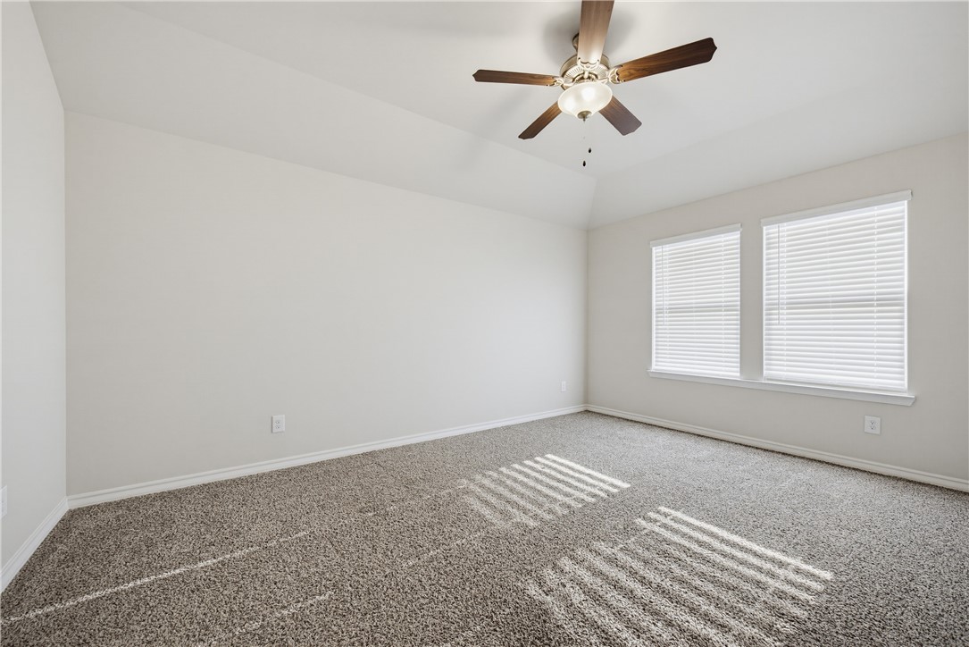 208 Oxford Road Sinton, TX 78387 - Photo 12 of 28 Gallery Image 12