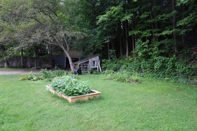 $259,000 | 133 Barker Avenue, St. Johnsbury, VT 05819