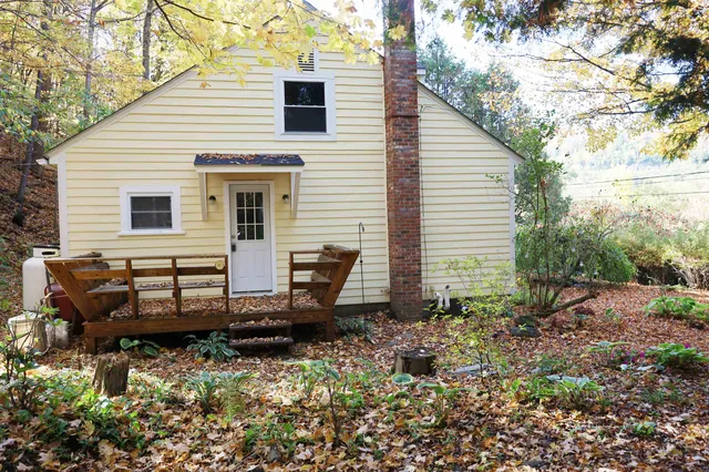 $259,000 | 133 Barker Avenue, St. Johnsbury, VT 05819