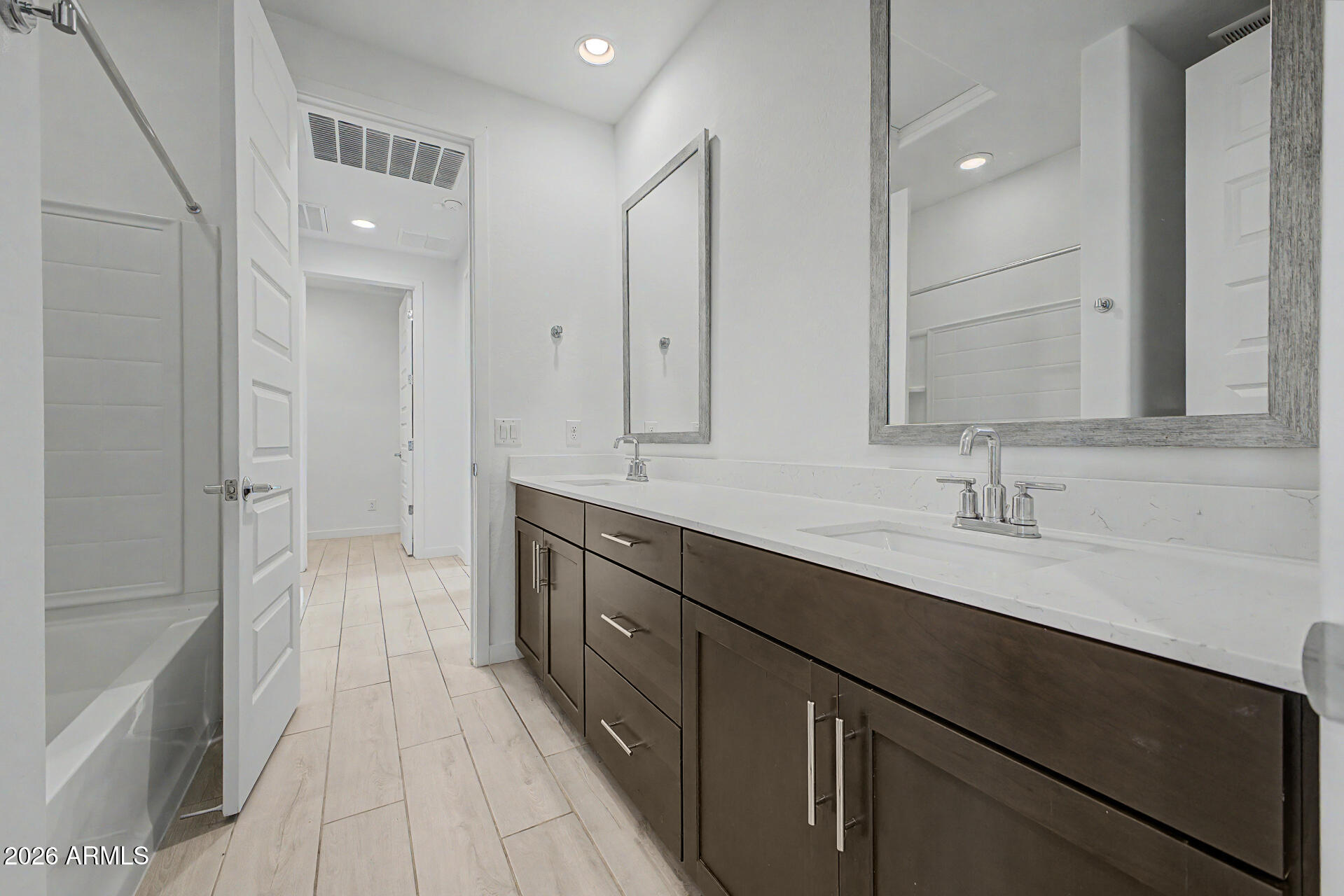 1632 West Piedmont Road Phoenix, AZ 85041 - Photo 23 of 31